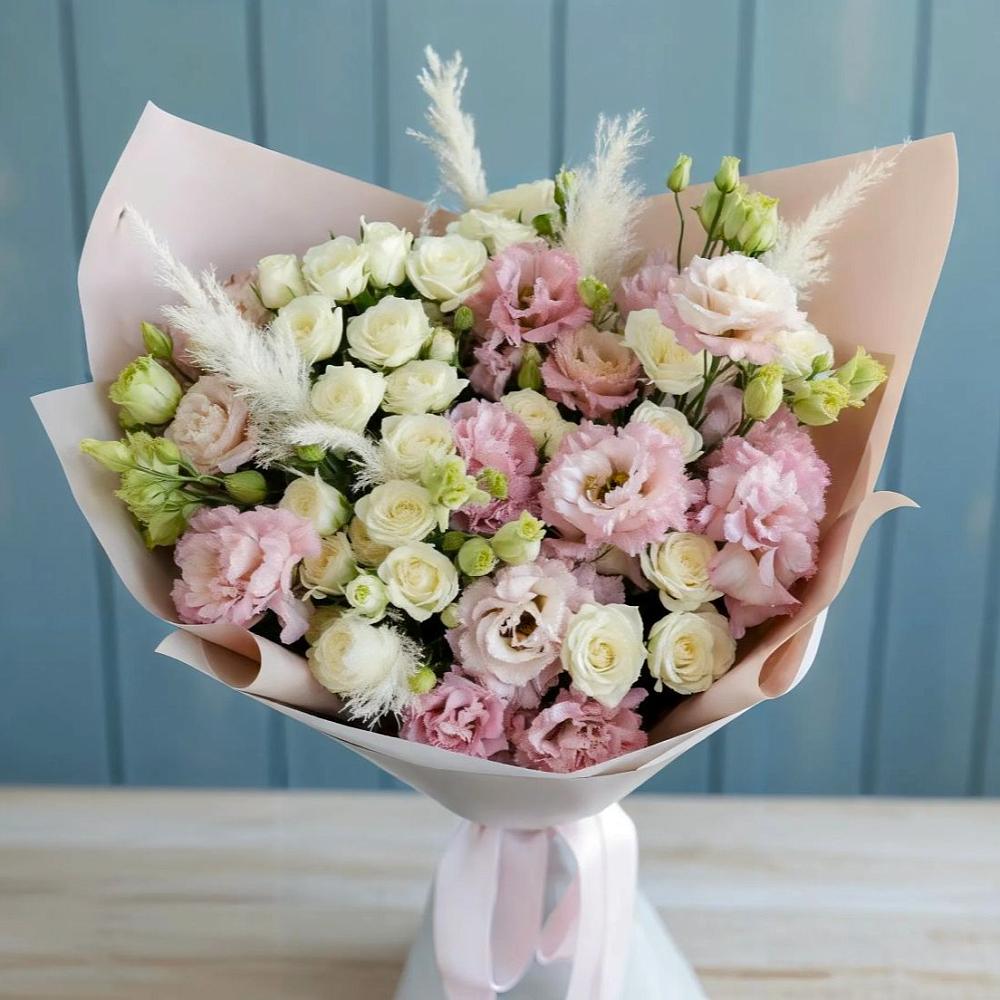 Букет цветов из: Альстромерии и Розы в Новой Ладоге