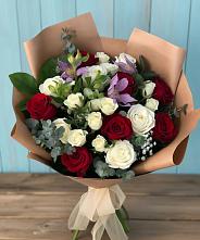 Букет цветов из:  Розы и Альстромерии в Новой Ладоге