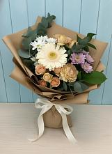 Букет цветов из:  Герберы и Хризантемы в Новой Ладоге