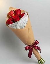 Букет цветов из:  Розы в Новой Ладоге