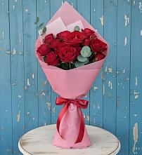 Букет цветов из:  Розы в Новой Ладоге