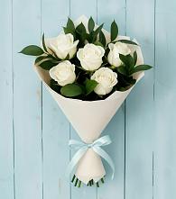 Букет цветов из:  Розы в Новой Ладоге