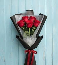 Букет цветов из:  Розы в Новой Ладоге